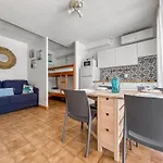 Tres Calme A Saint-cyprien 300m De La Apartment *