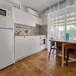 Tres Calme A Saint-cyprien 300m De La Apartment *