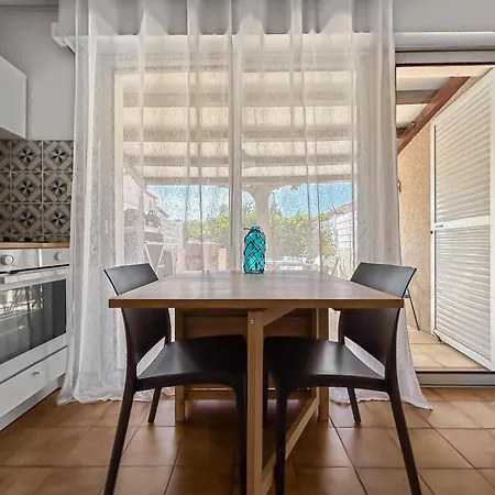 Escapade Ensoleillee A Saint-cyprien Apartment